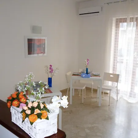 Bed & Breakfast Le Grand Bleu Siracusa - One Hundred Steps From Ortigia -sea View - 3*